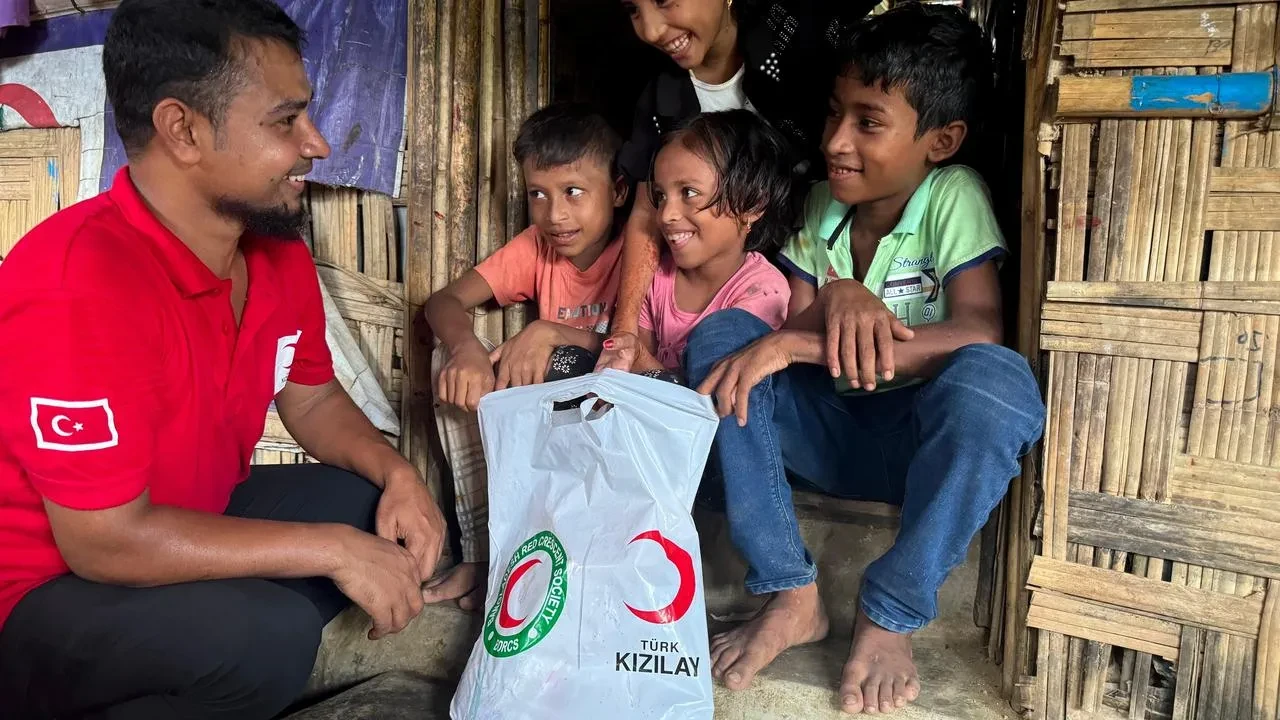 Türk Kızılay 23 ülkede kurban bağışlarını tamamladı