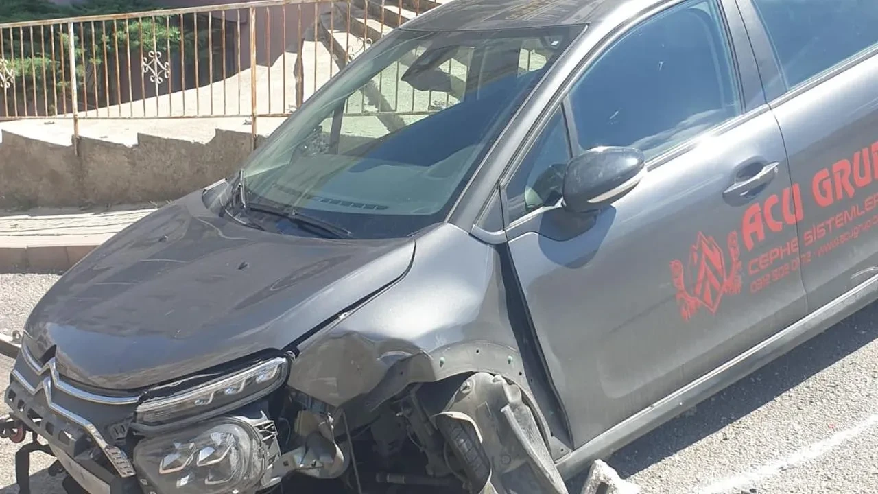 Bostancık Caddesi kazalarla mahalle sakinlerini isyan ettirdi