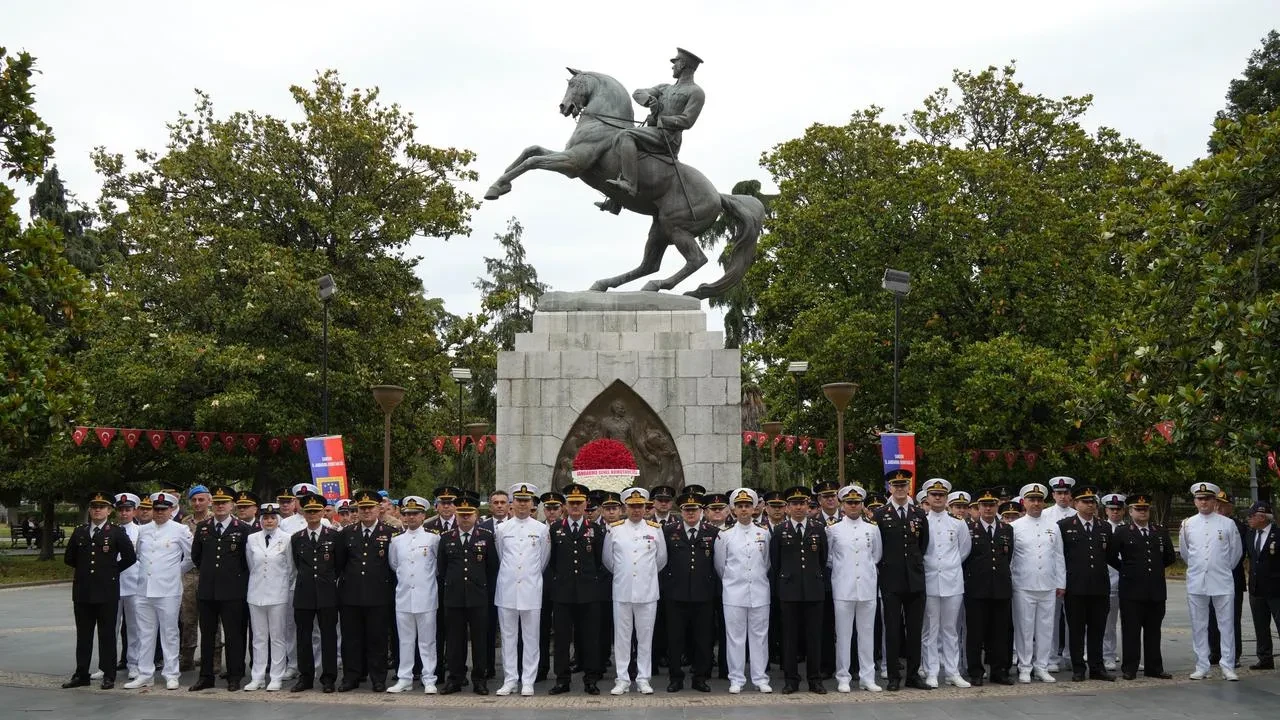 Terme ilkokul öğrencileri geri dönüşüm için yarıştı