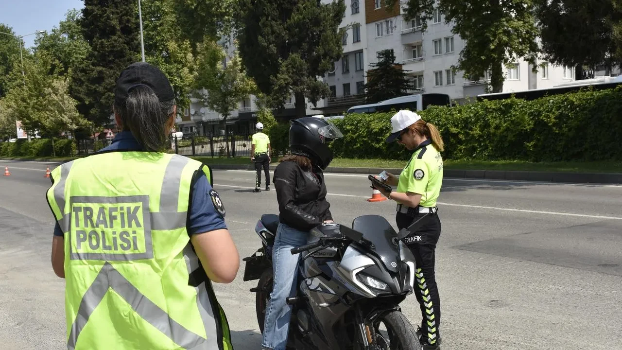 Orduda binlerce sürücü ve araç denetimden geçti