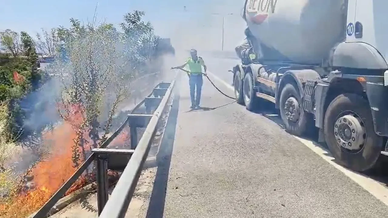 Aydın polisi yangını beton mikseriyle söndürmeyi başardı