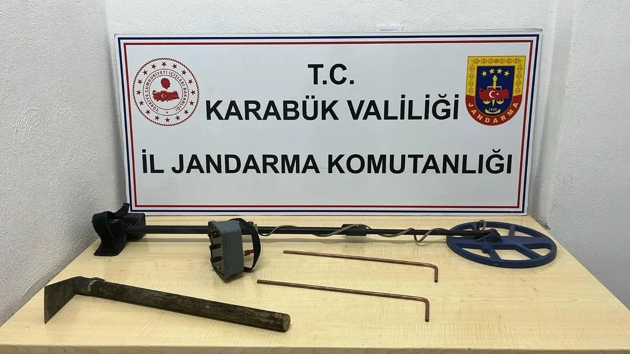 Safranbolu tarihi alanda kaçak defineciler suçüstü yakalandı