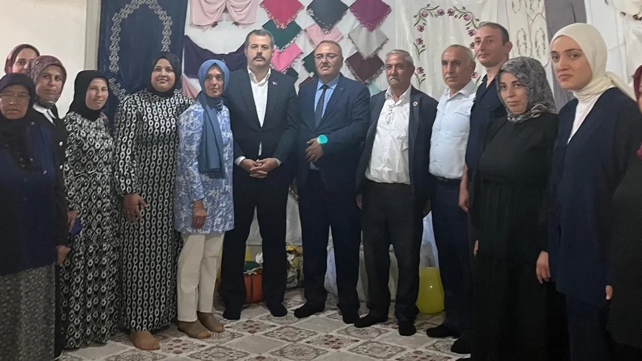 Vezirköprü Halk Eğitim el emeği ürünleri sergilendi