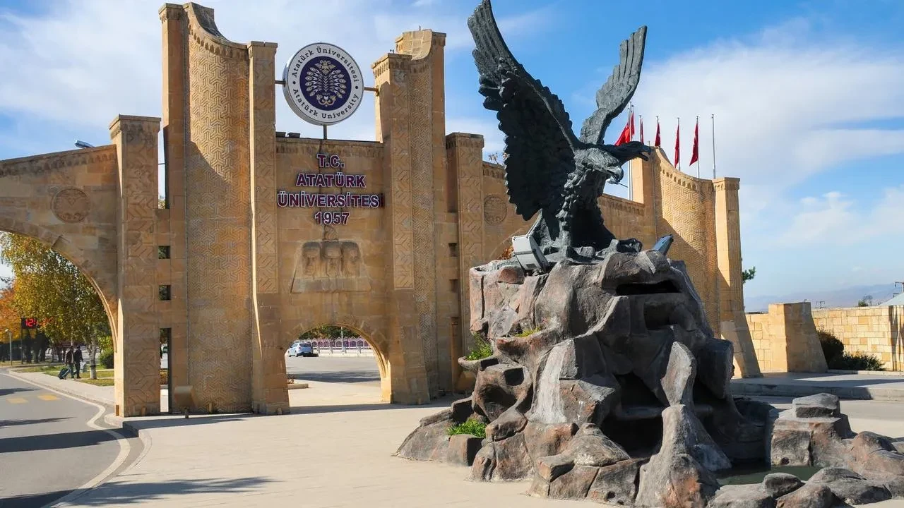 Atatürk Üniversitesi dünya sıralamalarında zirveye yükseliyor