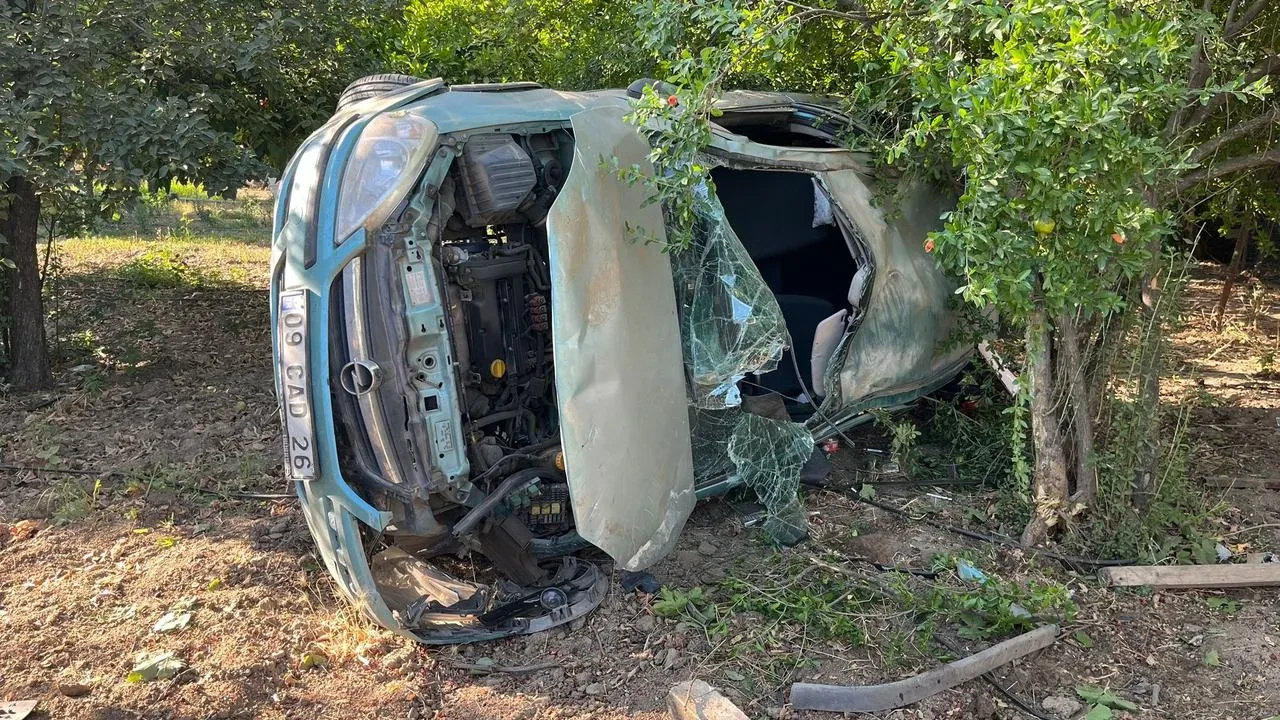Alkollü sürücü Aydında tarlaya uçarak takla attı