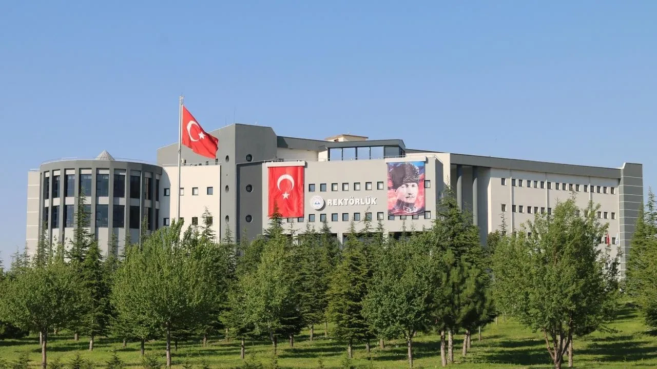 Erciyes Üniversitesi TÜBİTAK girişimcilik endeksinde yükseldi