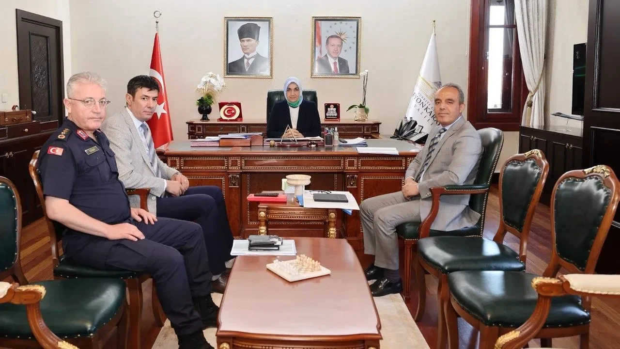 Afyonkarahisar yaz sezonu güvenlik tedbirleri masaya yatırıldı