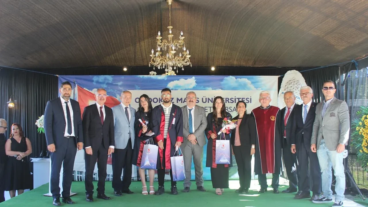 OMÜ Çarşamba MYO mezunları altın ödülle buluştu