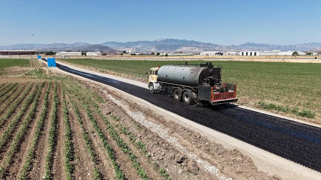 Kahramanmaraş Yeni Sanayi Sitesi yolları yenileniyor