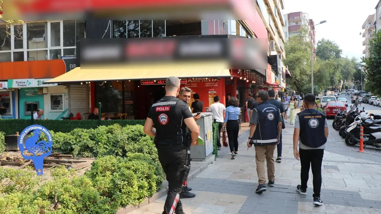 Denizli polisi kayıt dışı çalışan işyerlerini denetledi