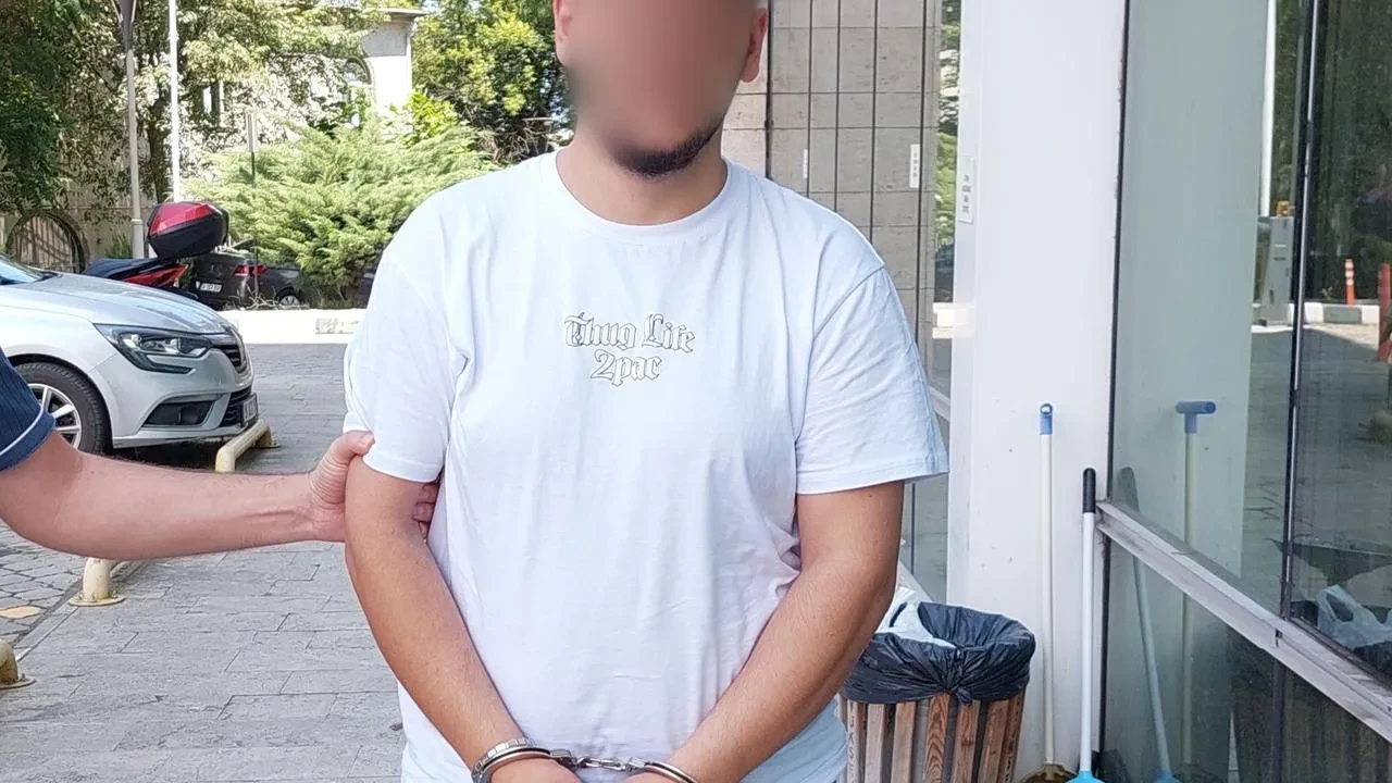 Samsun narkotik ekipleri uyuşturucu satıcısını yakaladı