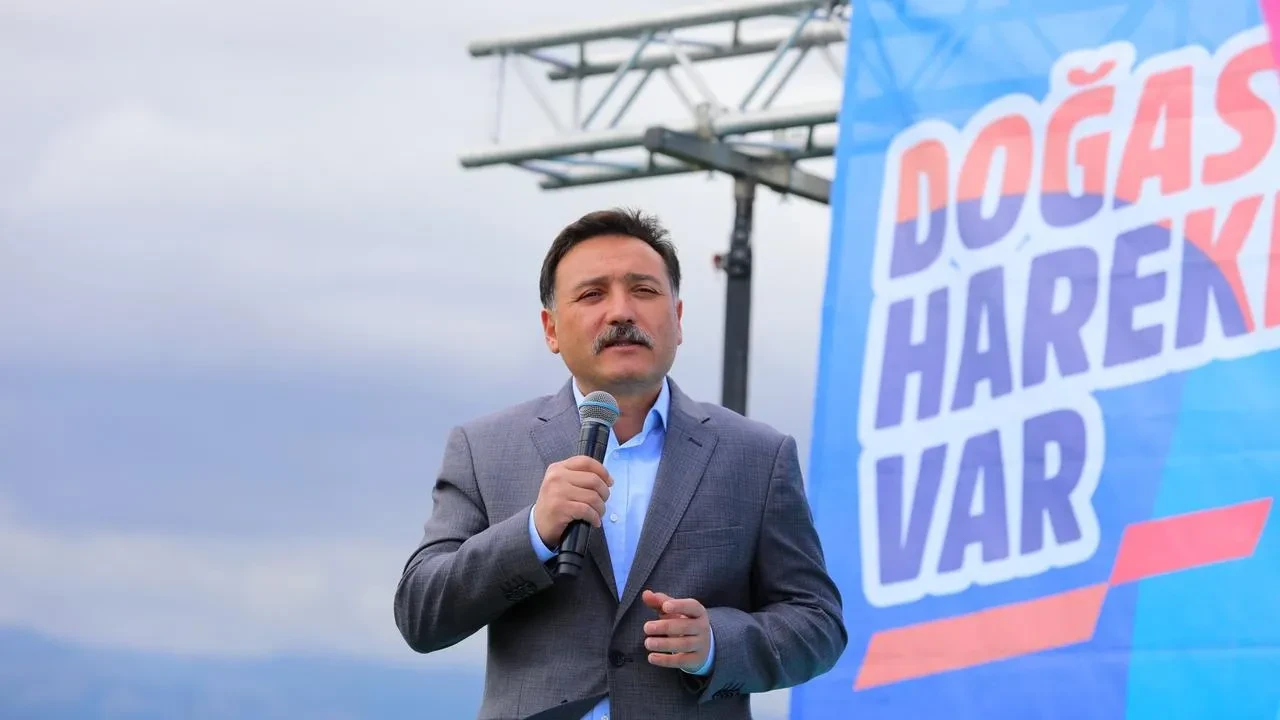 Koruyucu aileler Kayseri Millet Bahçesinde buluştu