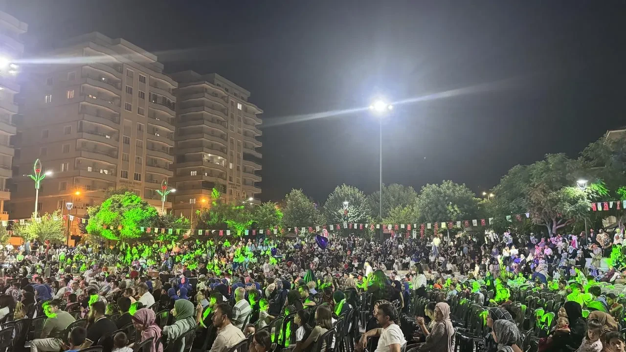 Yeşilli Kiraz Festivali Gazze için güçlerini birleştirdi