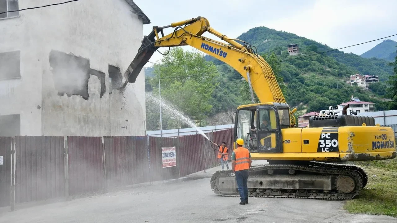 Trabzon Çağlayan mahallesi kentsel dönüşüme başladı