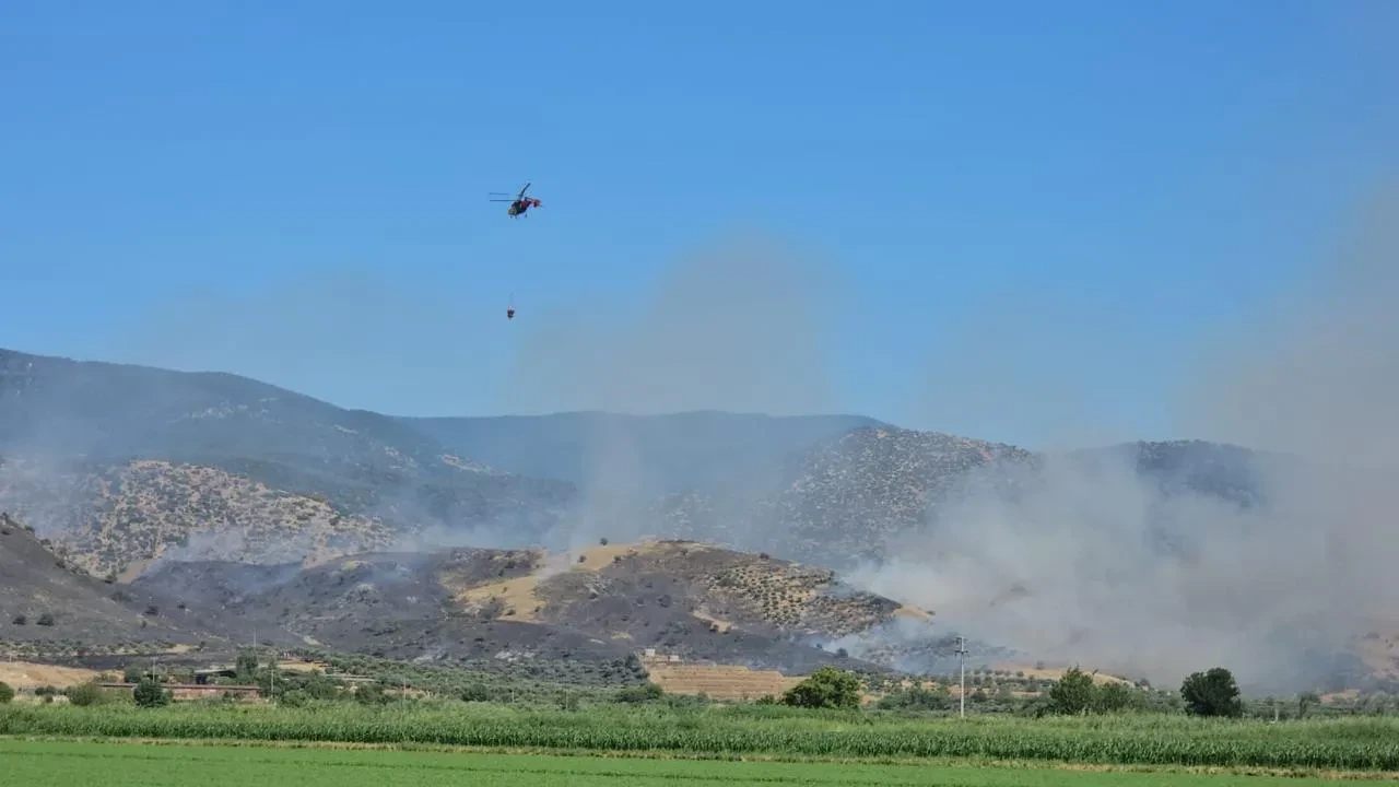 Nazilli Hamidiye Mahallesinde çıkan yangın kontrol altına alındı