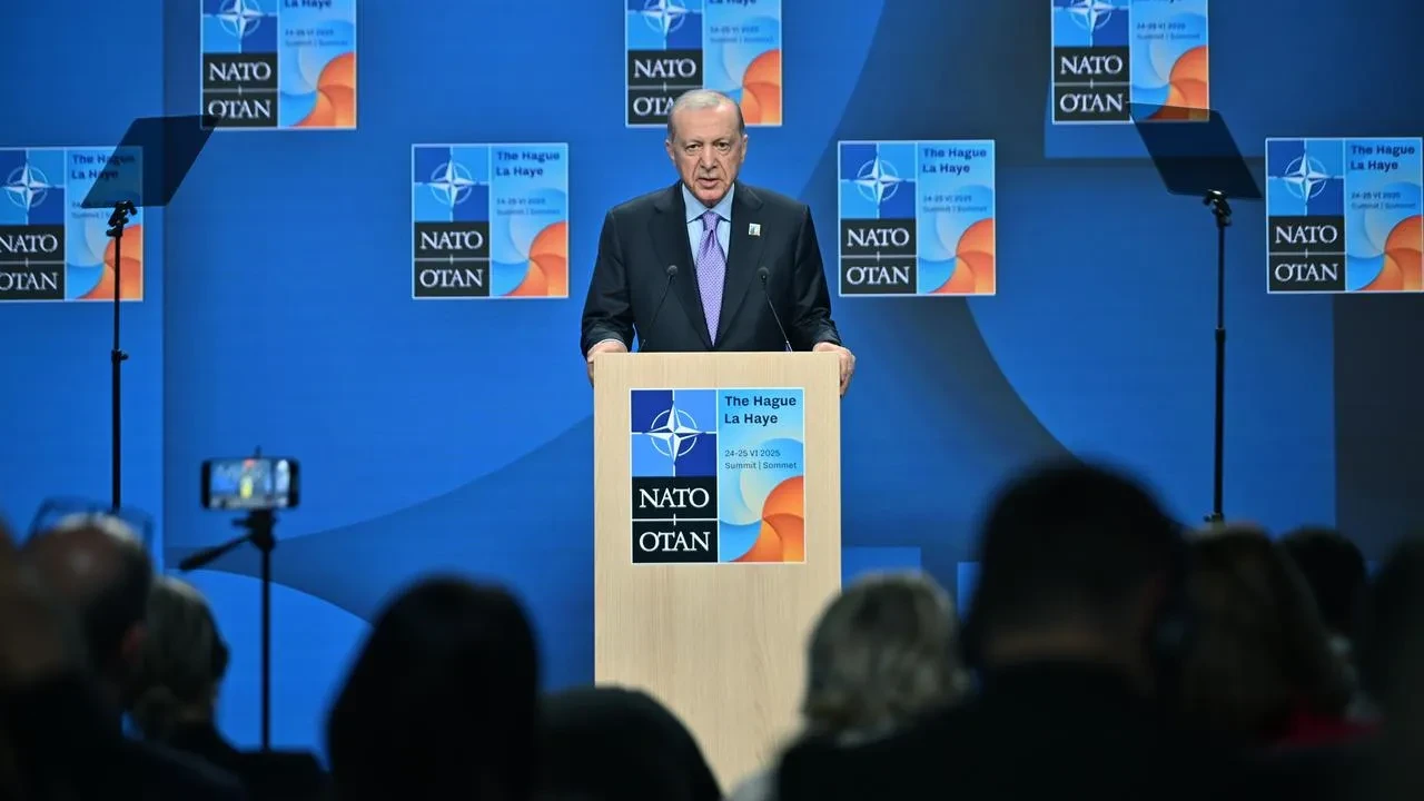 Erdoğan NATO zirvesinde Orta Doğu barışını görüştü
