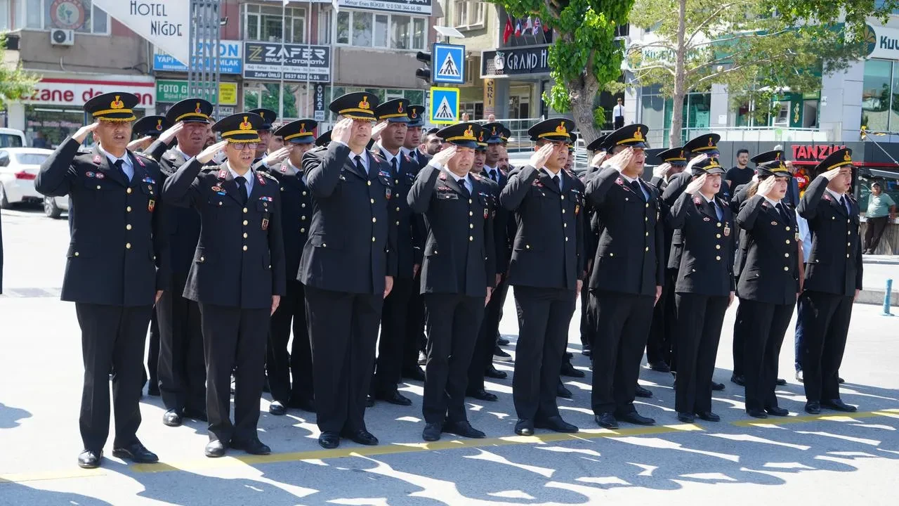 Jandarma Teşkilatı 186 yılını Niğde meydanlarında kutladı