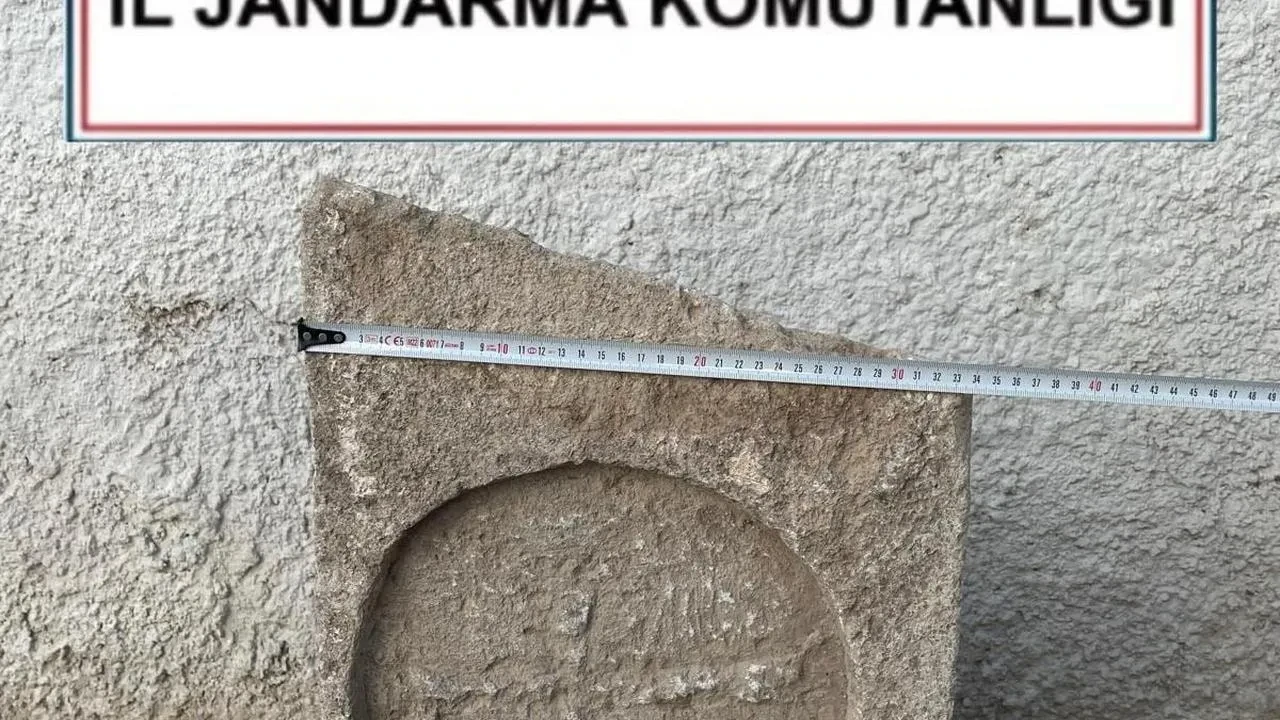 Kırşehir'de Bizans dönemi mezar steli bulundu