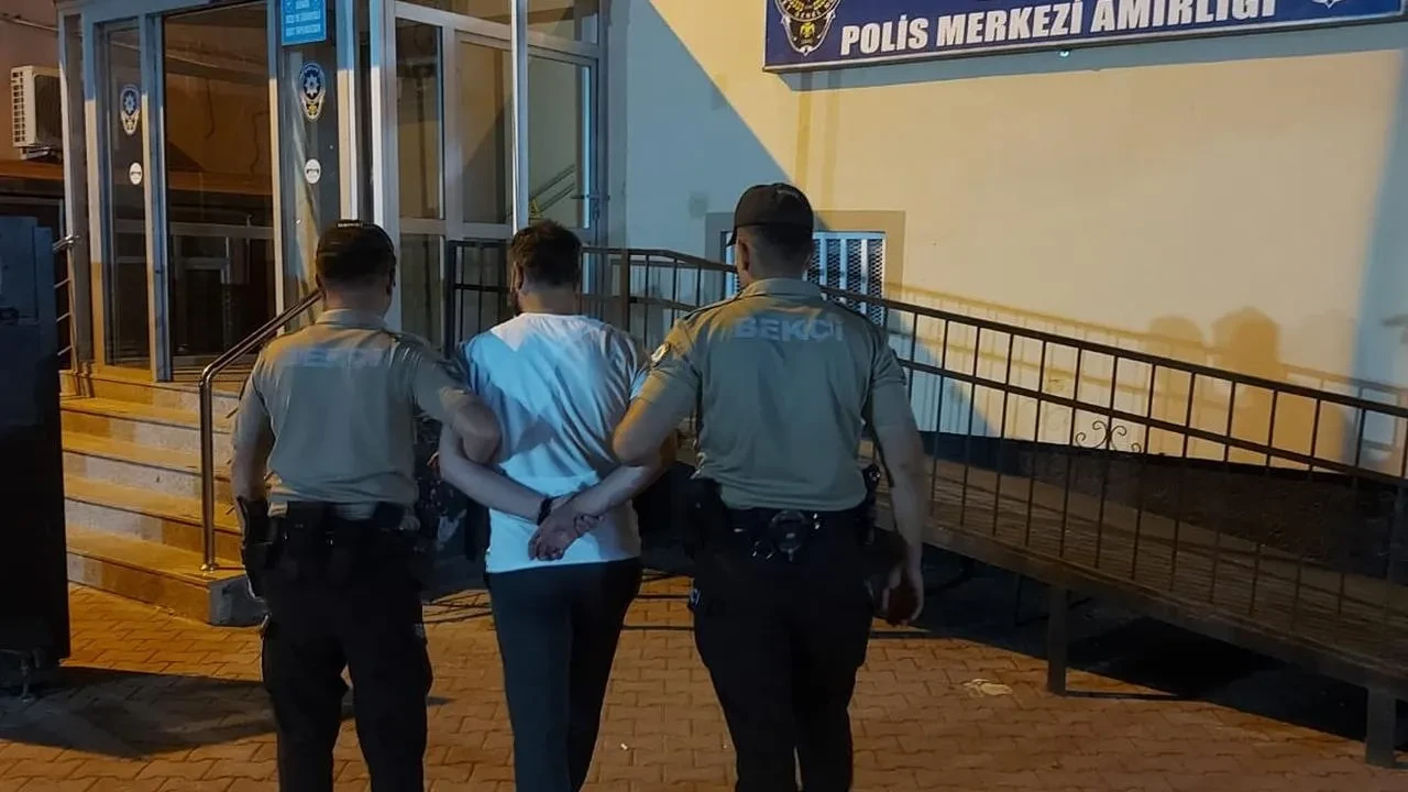 Kırşehir polisi 10 yıl aranan hükümlüyü yakaladı