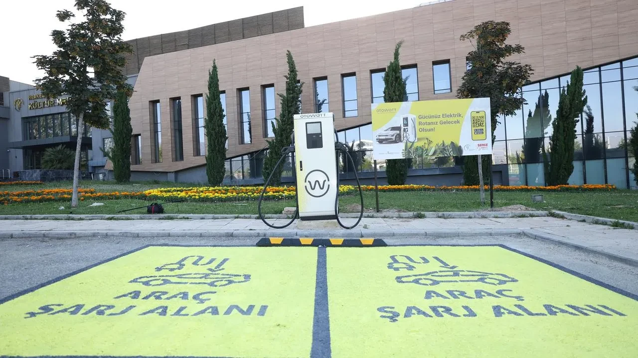 Merkezefendi Belediyesi elektrikli araç şarj istasyonları kurdu