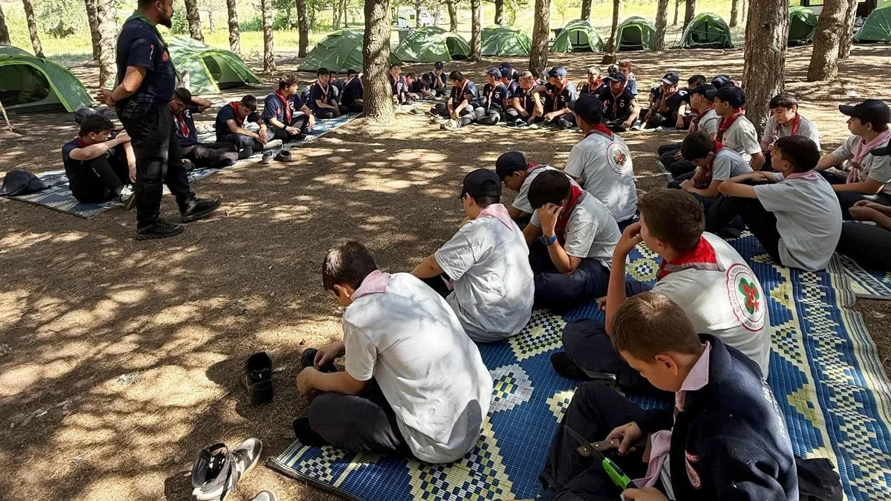 Simav Diyanet İzcilik Kampında 60 genç buluştu