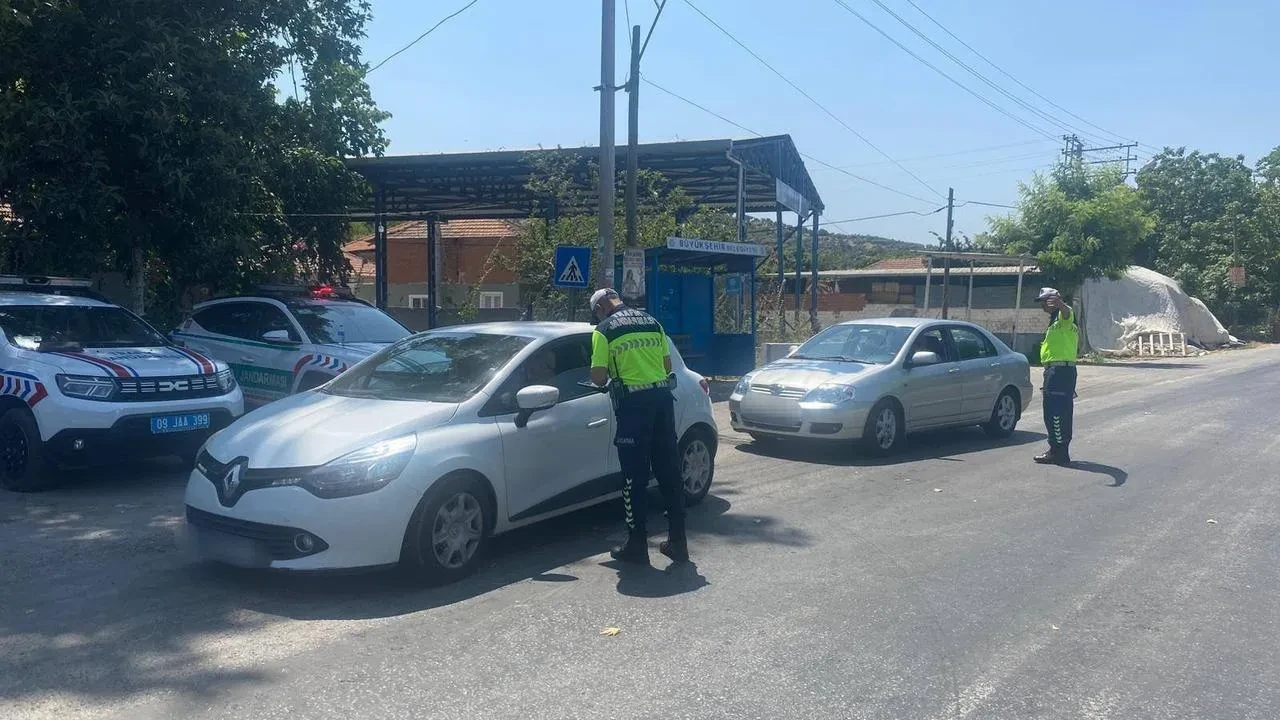 Aydın Koçarlı yolunda drone ile trafik denetimi yapıldı