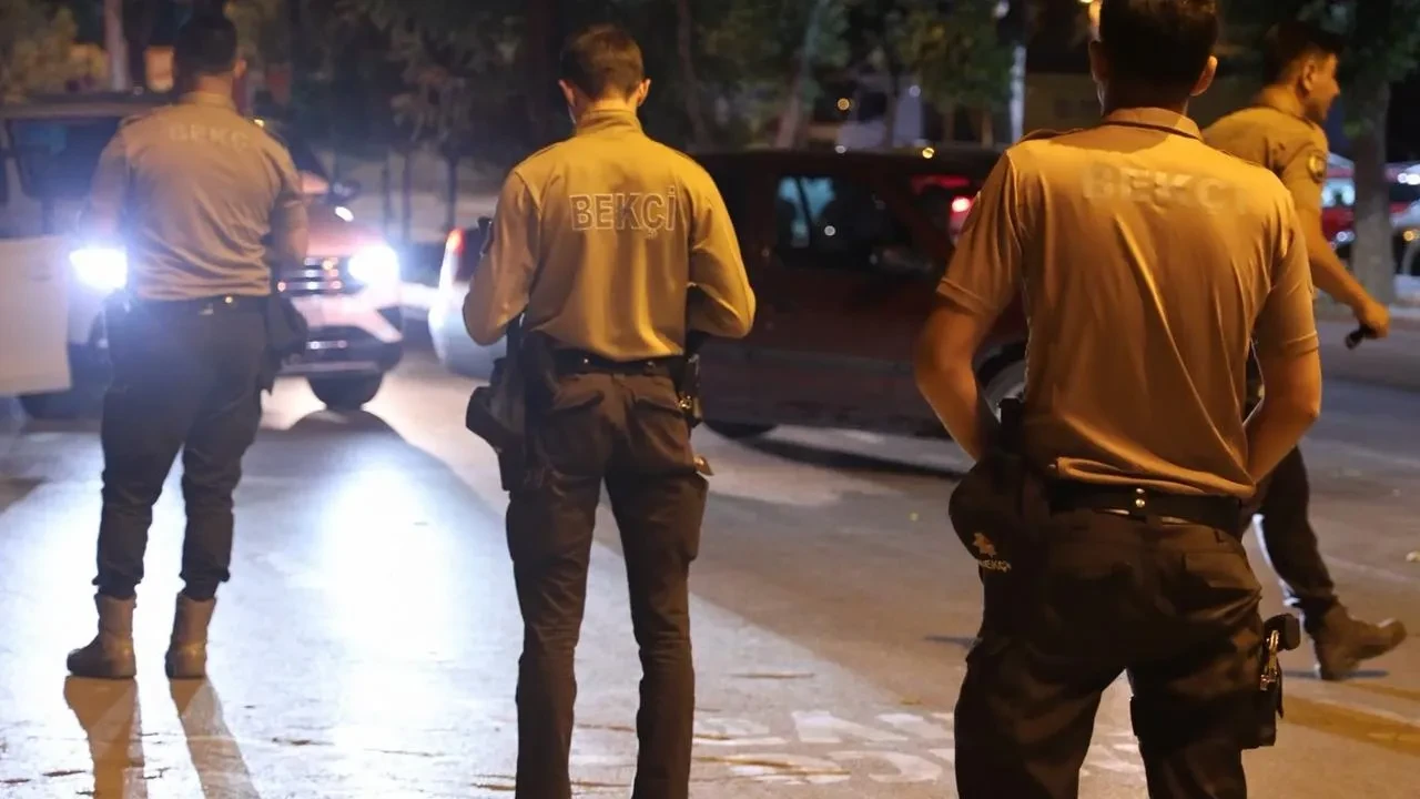 Aksaray polisi gece güvenlik denetimlerini artırdı