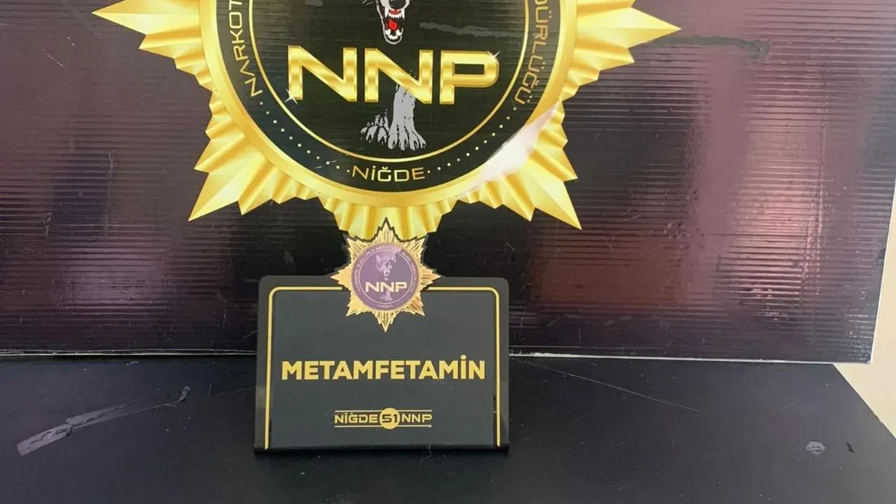 Niğde narkotik ekipleri uyuşturucu satıcılarını yakaladı