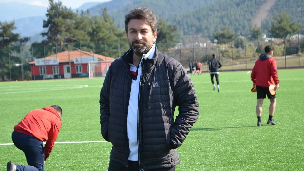 Denizli İdmanyurdu ve Teknik Direktör Kaynak yollarını ayırdı