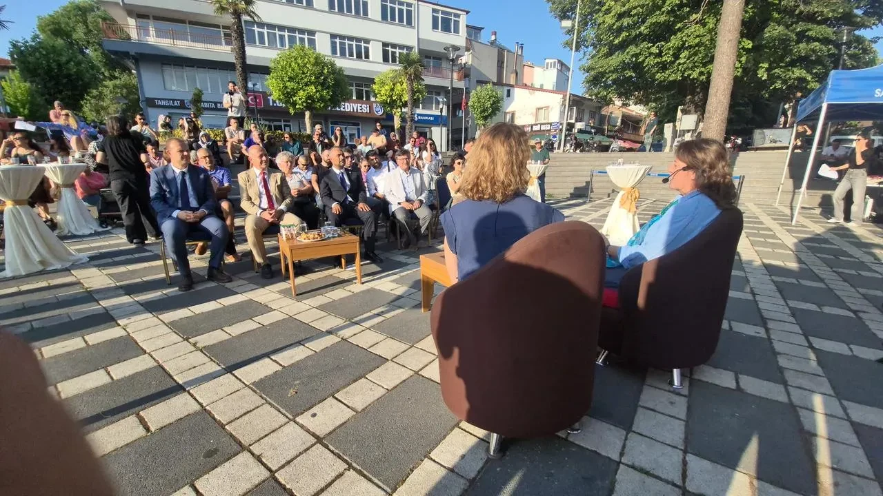 Tarihi Amasra bilim kafe ile keşfe çıkıyor