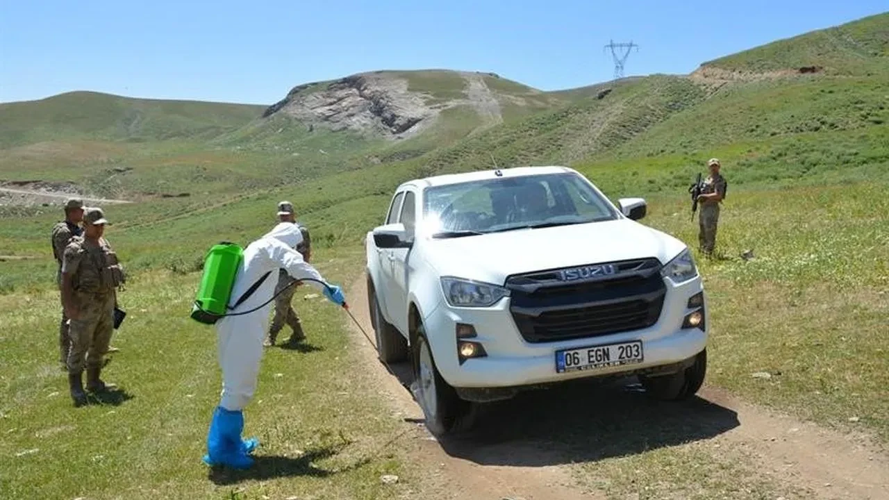 Berçelan Yaylasında veteriner hekimler salgın tatbikatı yaptı