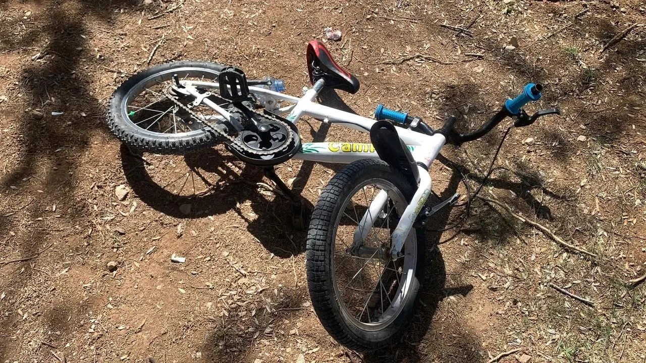 Karamanda motosiklet bisikletli çocuğa çarpıp kaçtı