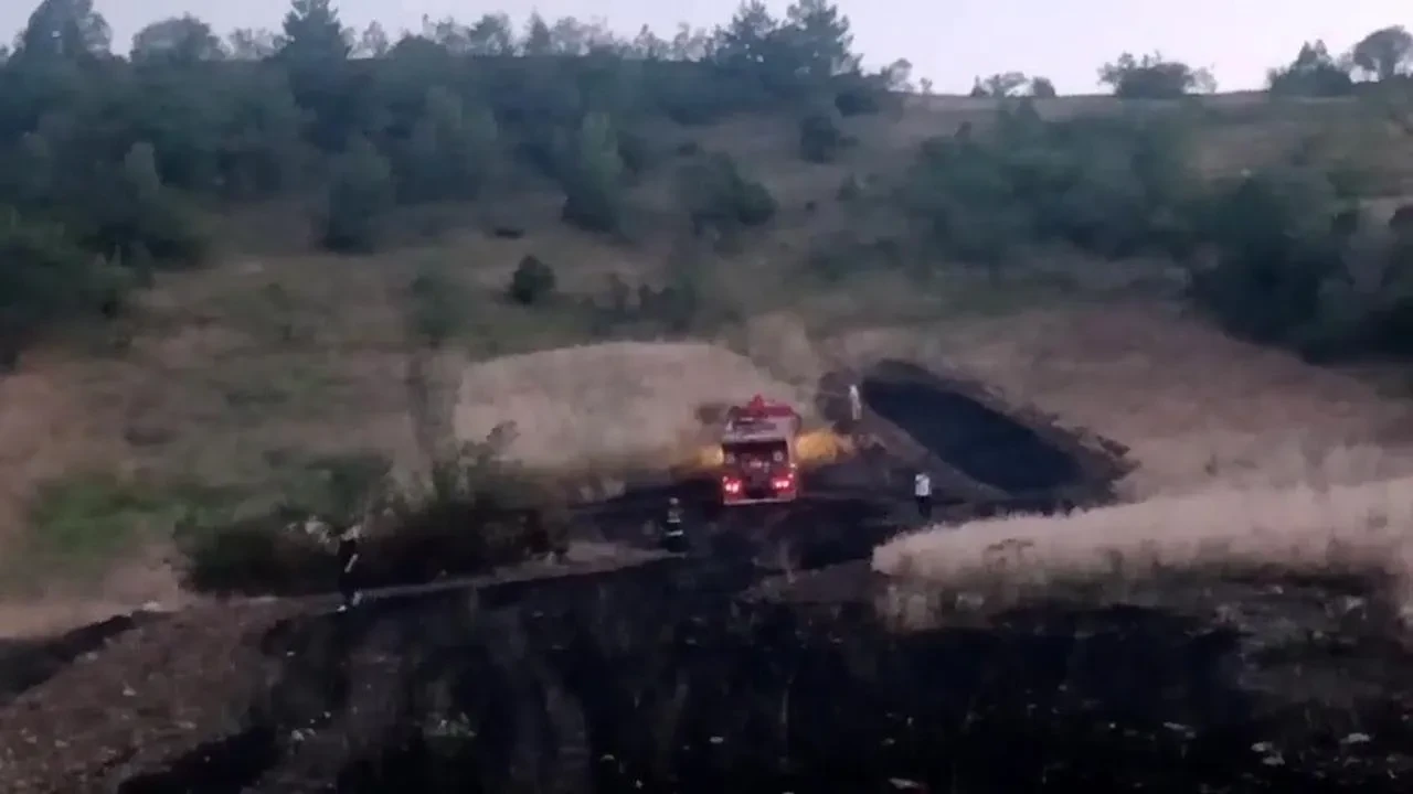 Çorum Osmancıkta ekin tarlasındaki yangın kontrol altına alındı