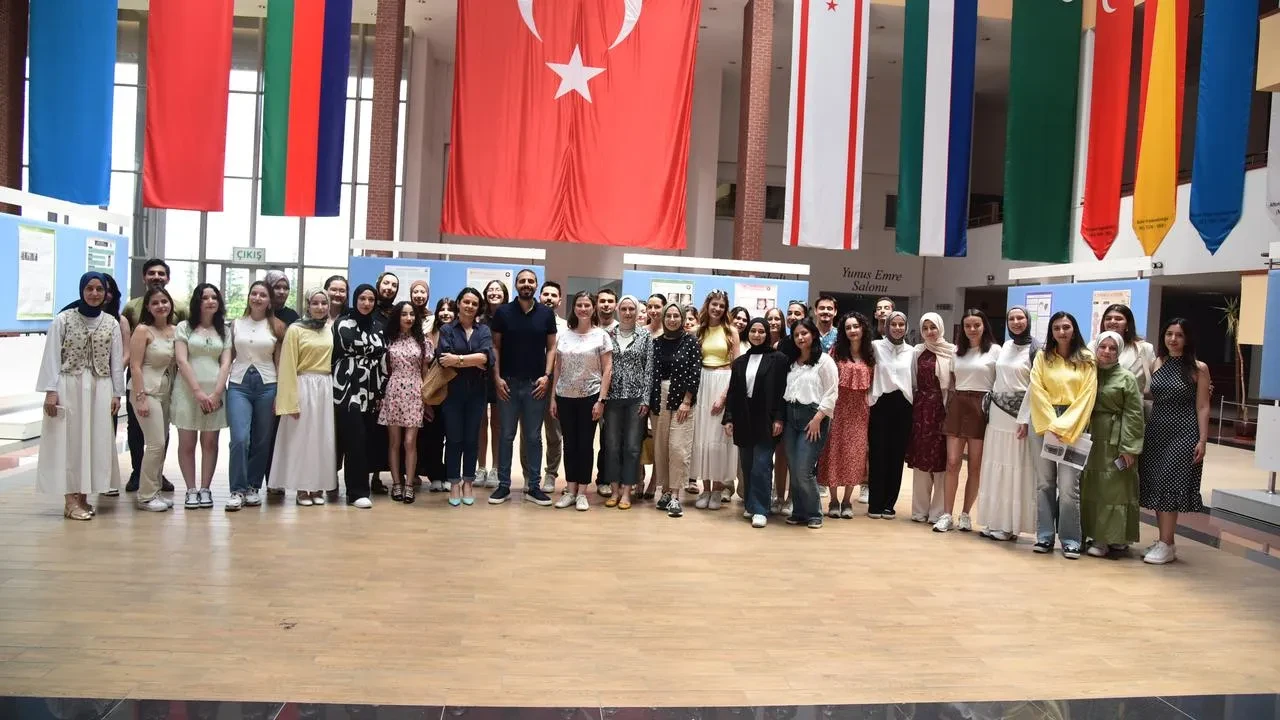 Anadolu Üniversitesi öğrencileri dudak damak yarıklarını inceledi