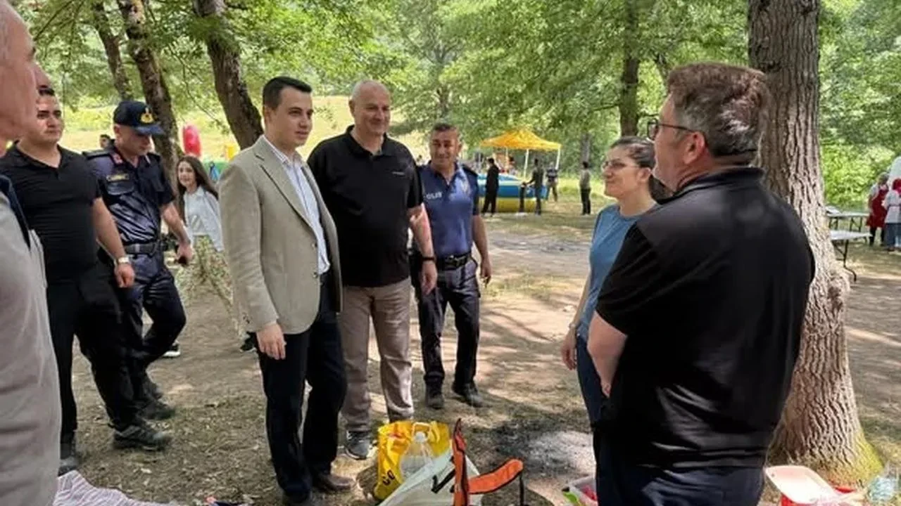 Çilimli aileleri Tepeköy Mesire Alanında buluştu