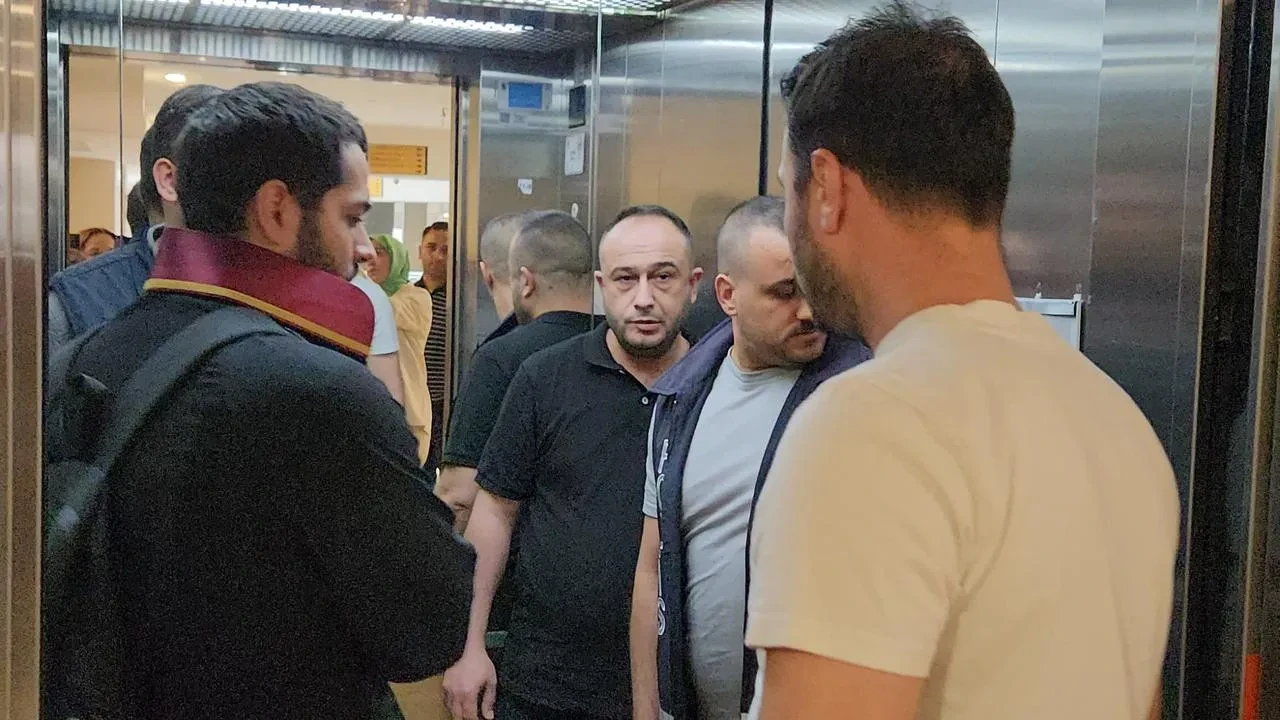 Sahte avukatın yazım hatası dolandırıcılığını ortaya çıkardı