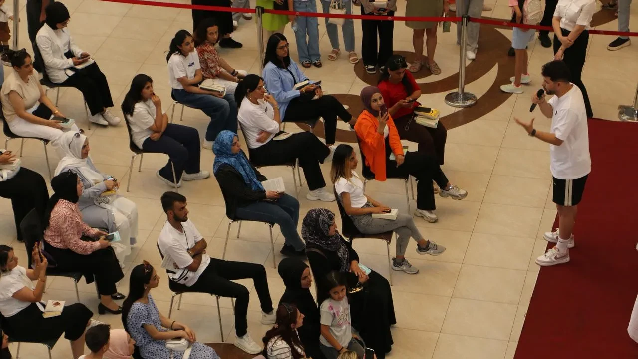 Miraç Çağrı Aktaş Diyarbakır hayranlarıyla buluştu