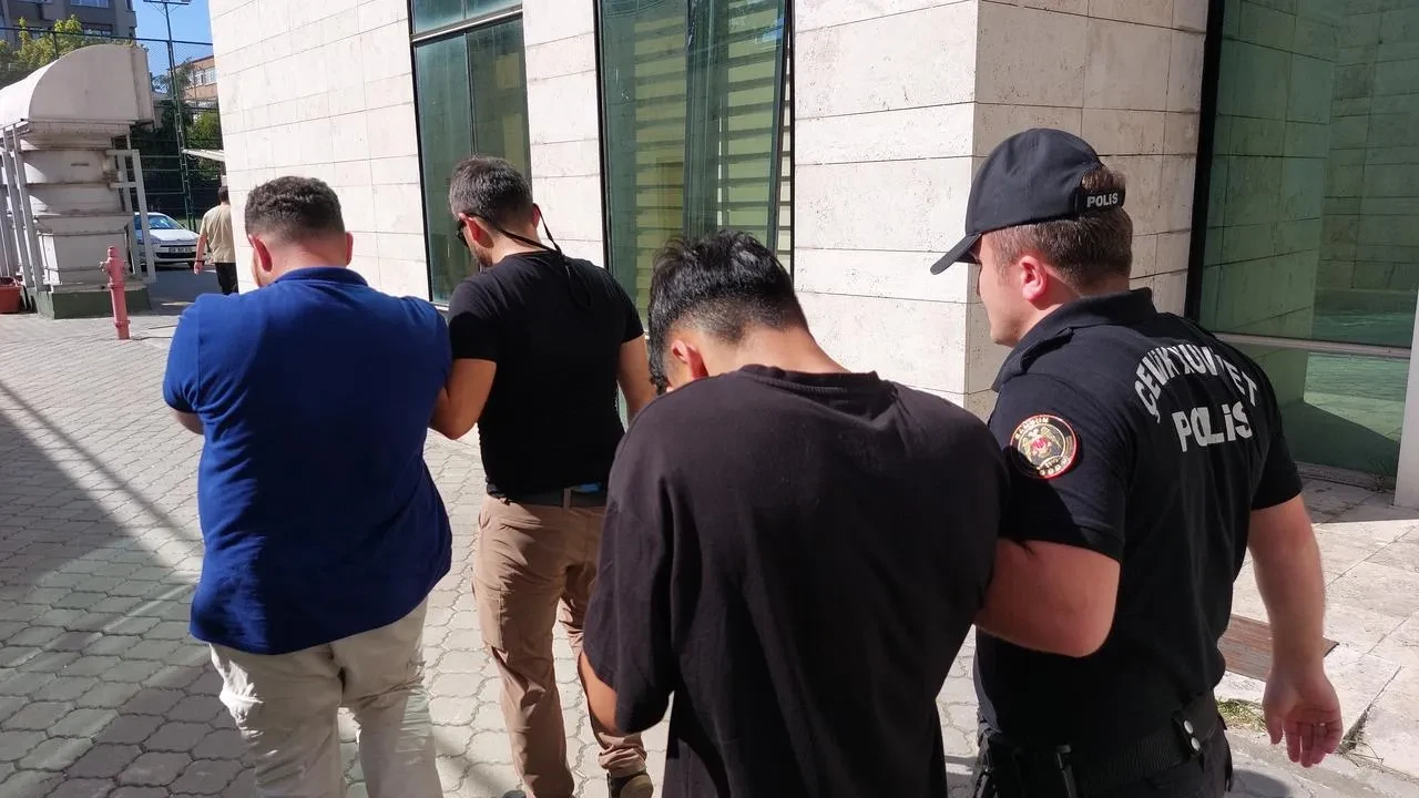 Samsun merkezli siber operasyonda 42 şüpheli yakalandı