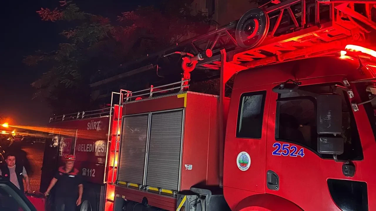 Siirt Kurtalan polis lojmanında 13 kişi dumandan etkilendi