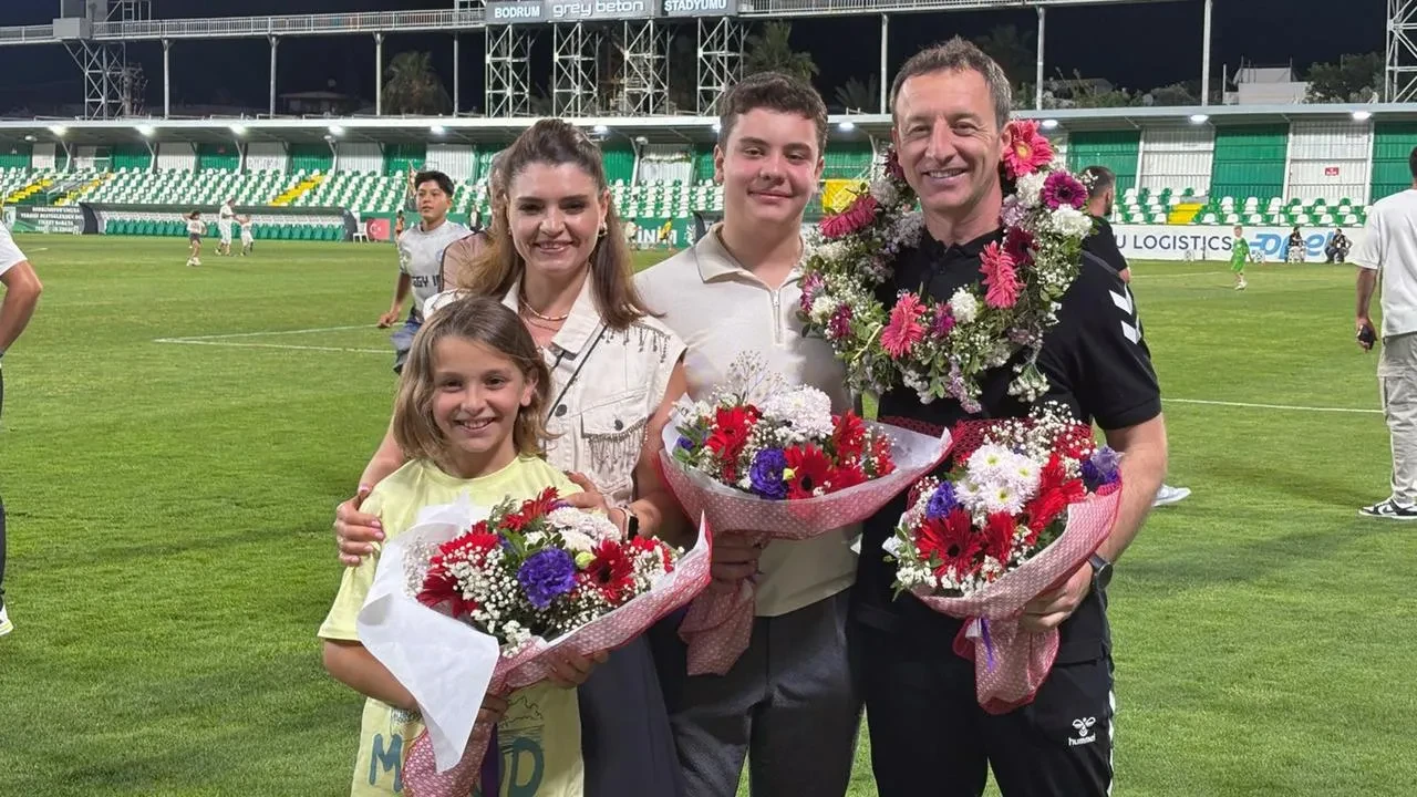 Süper Lig hakemi Volkan Narinç yeşil sahalardan ayrıldı