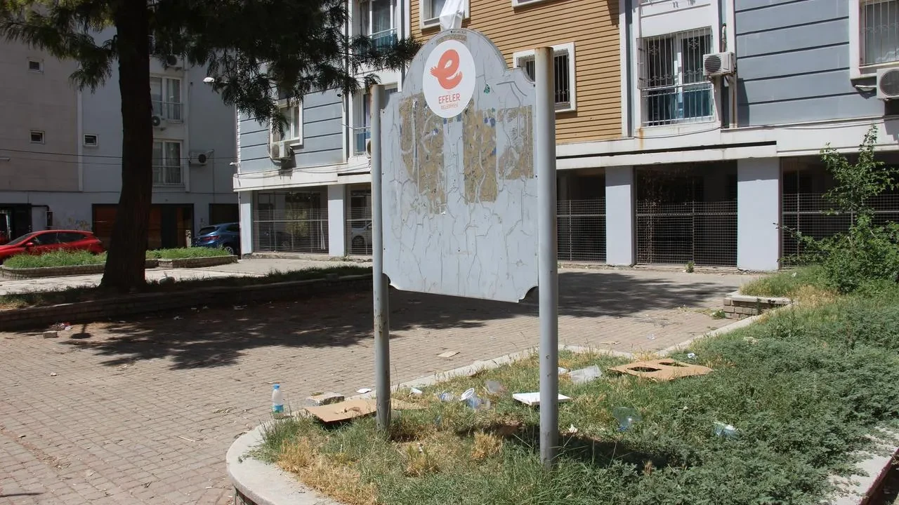 Maksut Doğan Parkı dört yıldır çöplüğe dönüştü