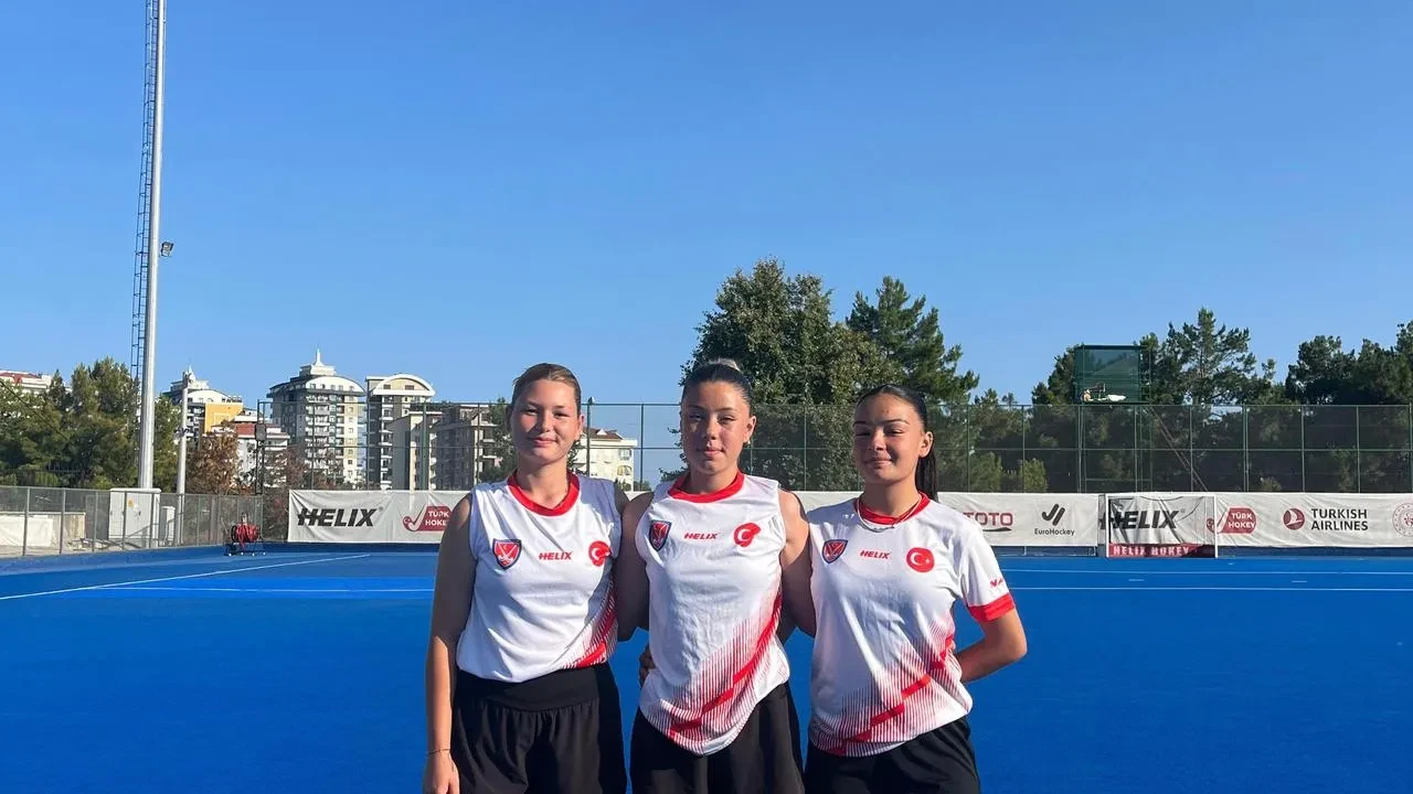 Muğlalı genç sporcular Milli Hokey Takımında yarışacak