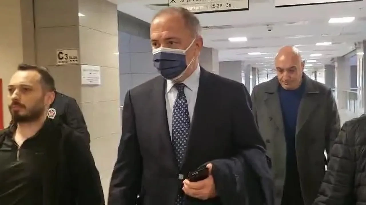 Fatih Altaylı Youtube açıklamaları sonrası gözaltına alındı