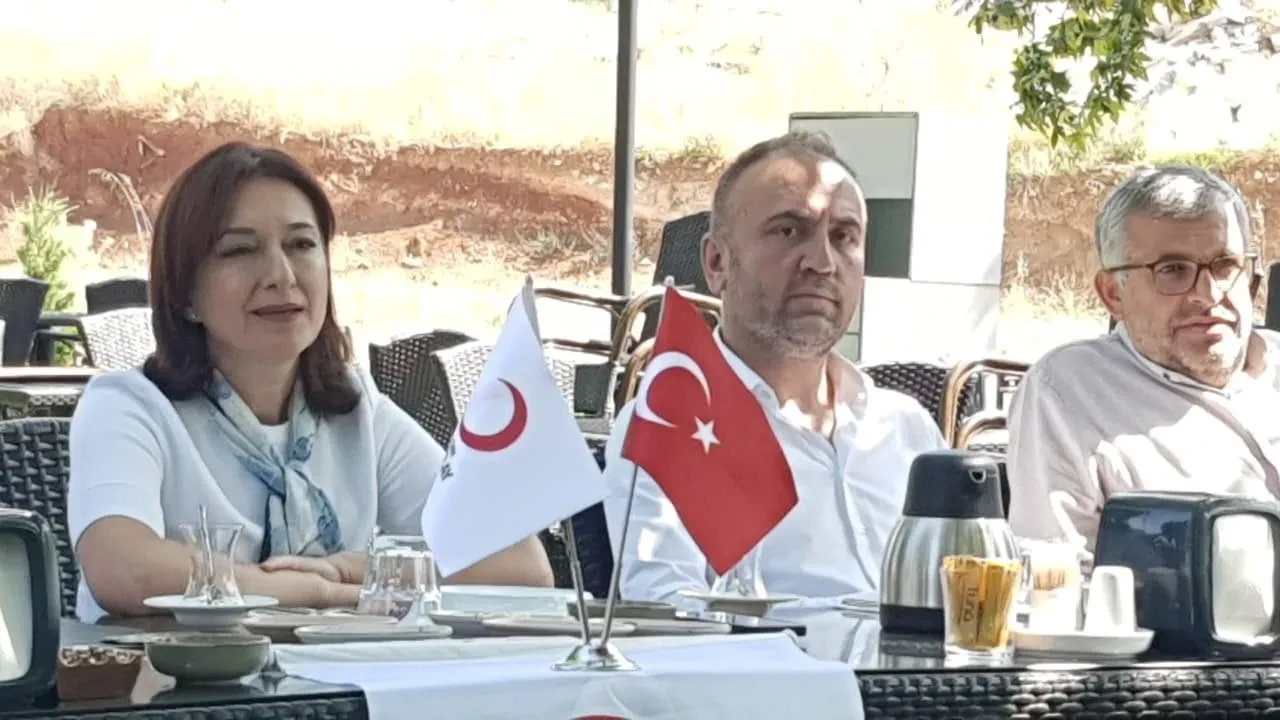 Kızılay Denizli üyeleri 157 yıl coşkusunu kutladı