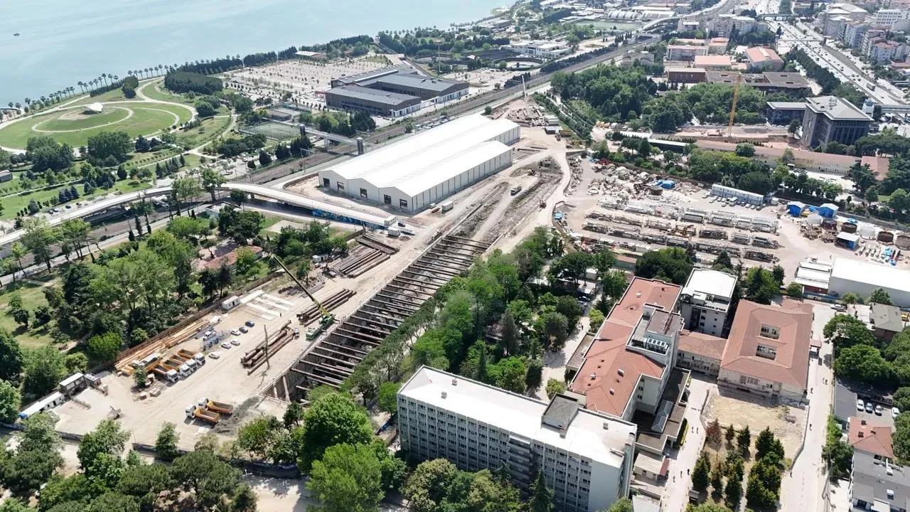 Körfezray Metro ile İzmit ulaşımı değişiyor