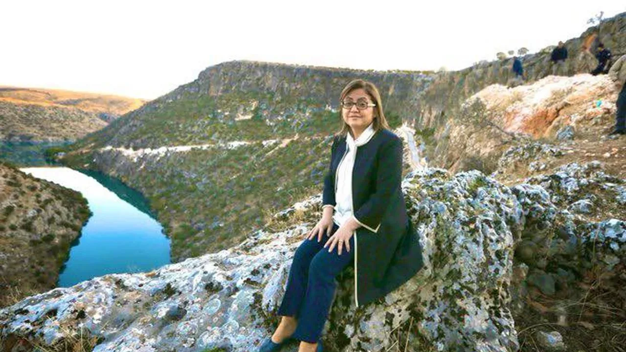 Fatma Şahin Doğa Severleri Araban Habeş Kanyonu'na Davet Etti.