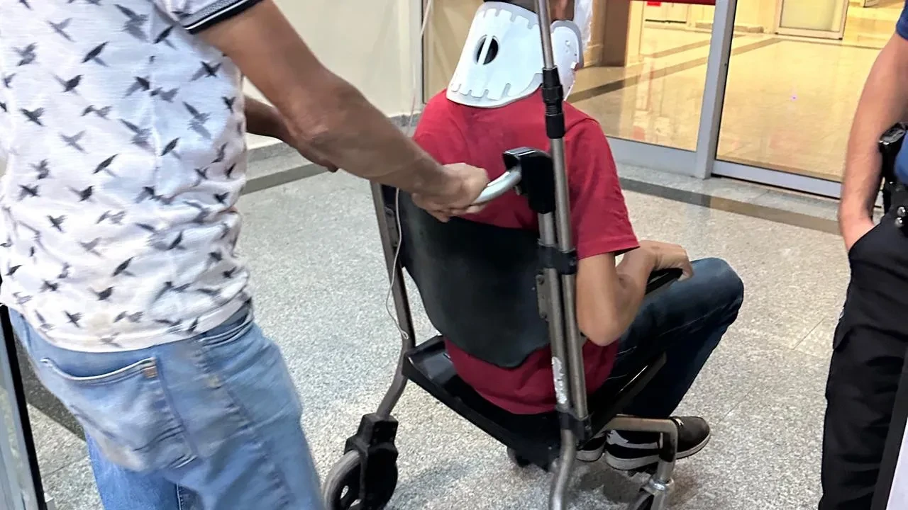 Adıyaman’ın Gerger ilçesinde genç maçta saldırıya uğrayarak hastaneye kaldırıldı