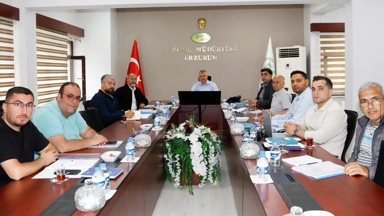 Erzincan tarım projesi DSİ yöneticileriyle masaya yatırıldı