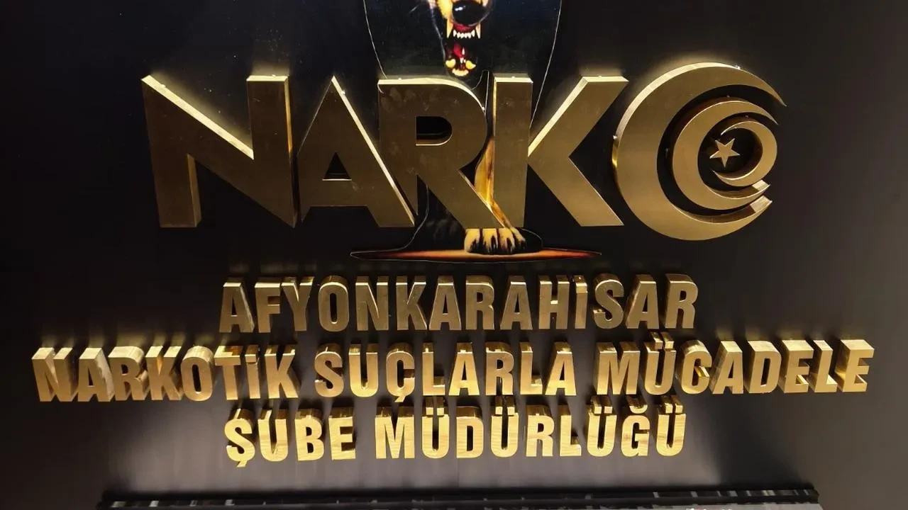 Afyonkarahisar otobüsünde bin uyuşturucu hap ele geçirildi