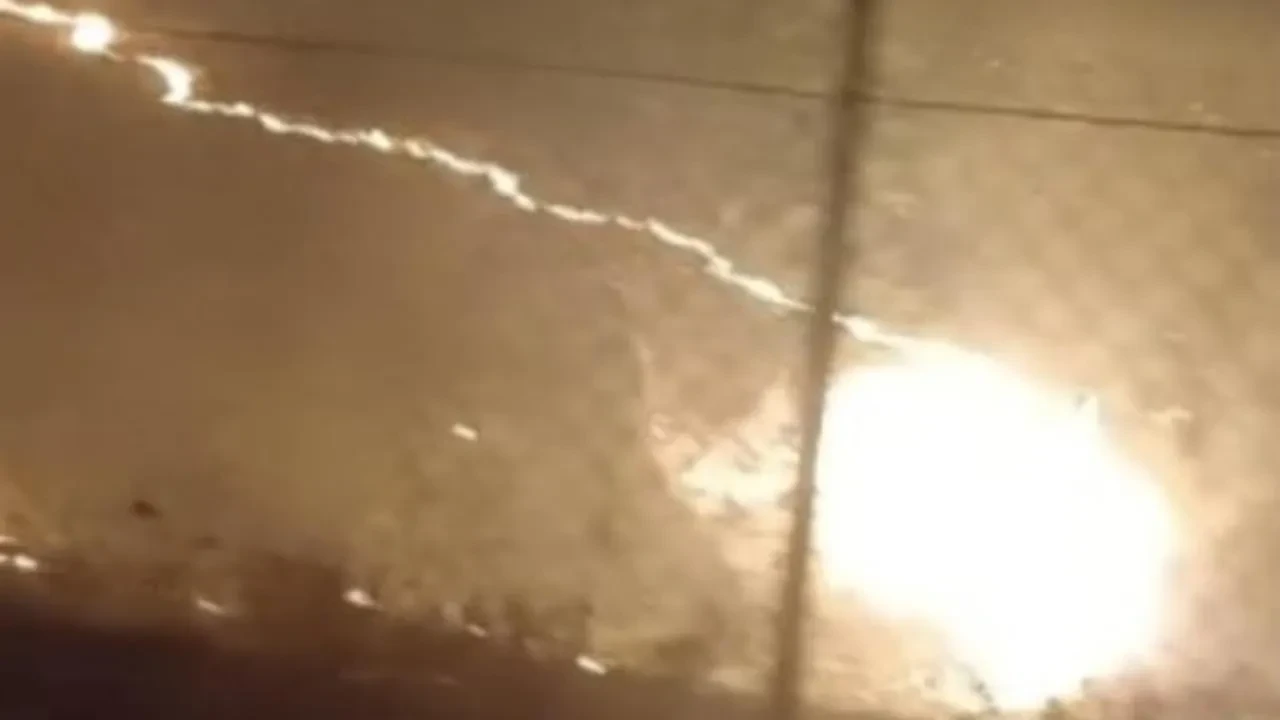 Osmaniye Düziçi otoyolunda çıkan yangın söndürüldü